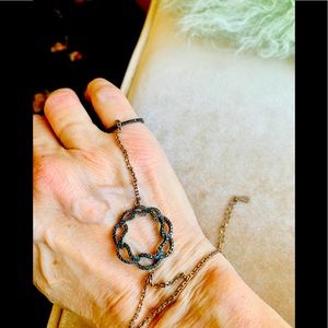 Ring bracelet rose gold and black